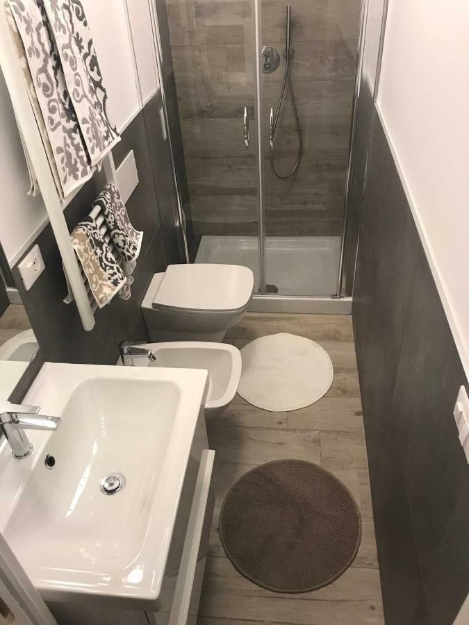 Casa Ohana Ancona Exteriör bild